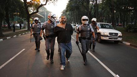 REPUDIEMOS A CRIMINOSA REPRESSÃO 