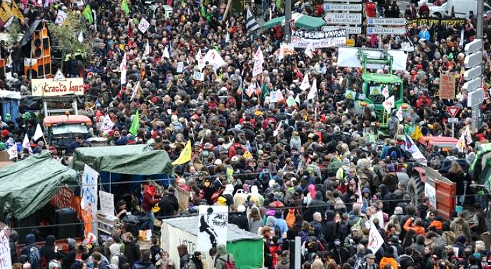 Manifestation ã Nantes contre l’Ayraulport de Vinci : les temps changent ?