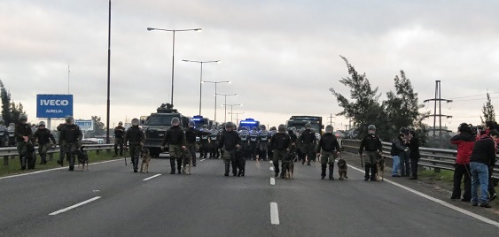 LEAR: diputados de siete bloques repudian la represión y apoyan a los trabajadores