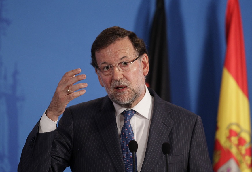 Rajoy amenaza con suspender la consulta de Catalunya