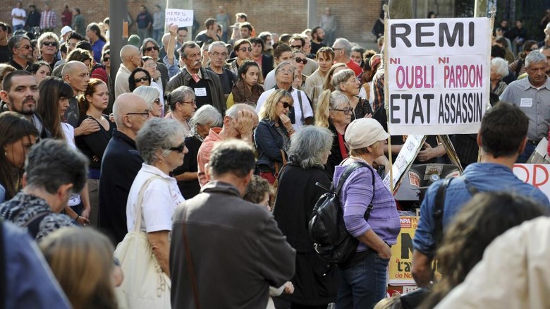 A une semaine du meurtre de Rémi Fraisse par la police L’Etat veut interdire toute riposte collective contre son crime