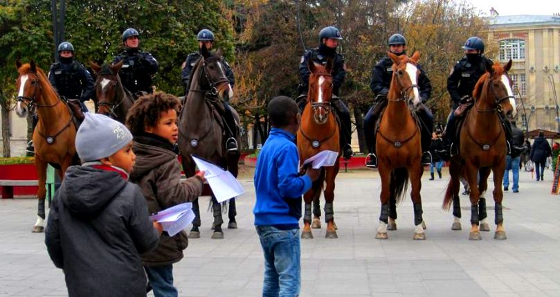 Face à la militarisation et les fausses annonces du gouvernement dans le 93, solidarité ouvrière !