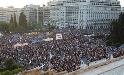 Mit den ArbeiterInnen Griechenlands gegen die imperialistische Erpressung!