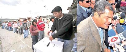 Rafael Correa reelecto en Ecuador