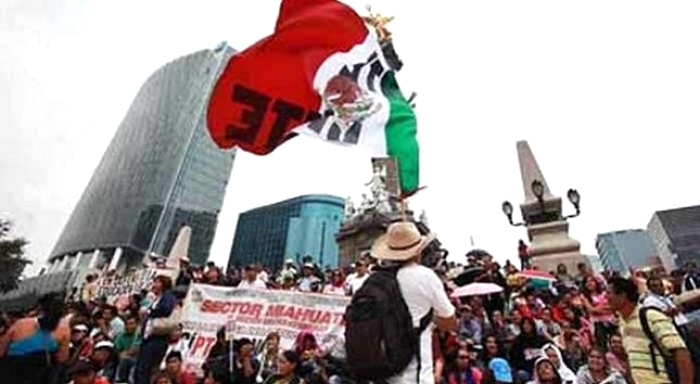 Solidarität mit den Lehrer_innen in Mexiko!