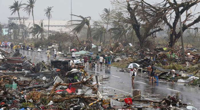 Filipinas: 10.000 muertos luego del tifón Haiyan