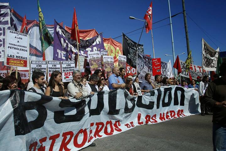 Great day of protests and route blocking for the acquittal of the oil refinery workers condemned in Las Heras