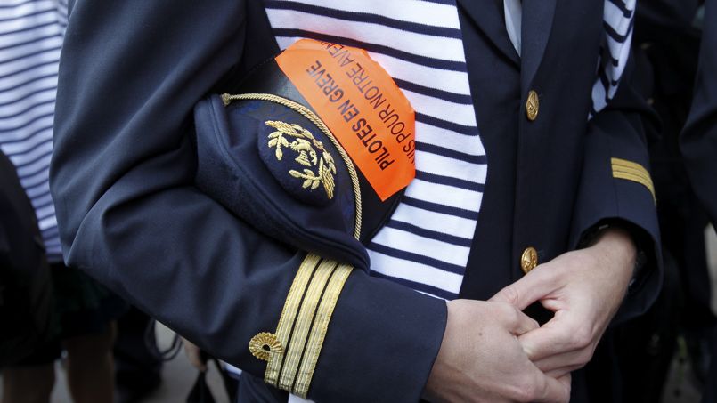 Les pilotes d’Air France font échouer le plan de délocalisation, mais la grève continue